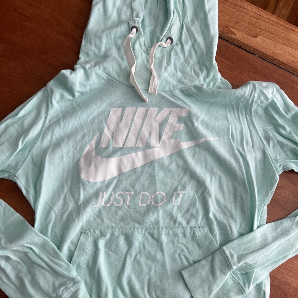 Nike sweatshirt